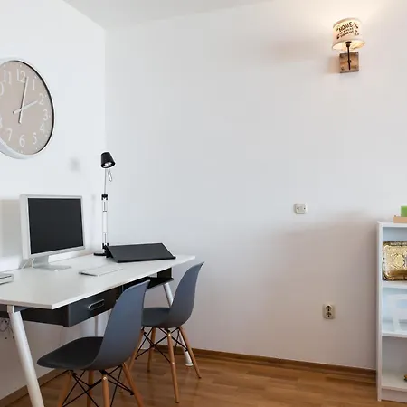 Sun Views Apartment